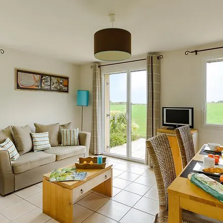 Aparthotel Adonis 4*
