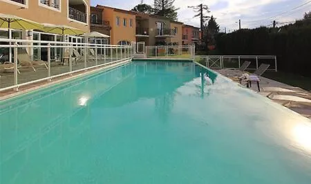 Aparthotel Adonis